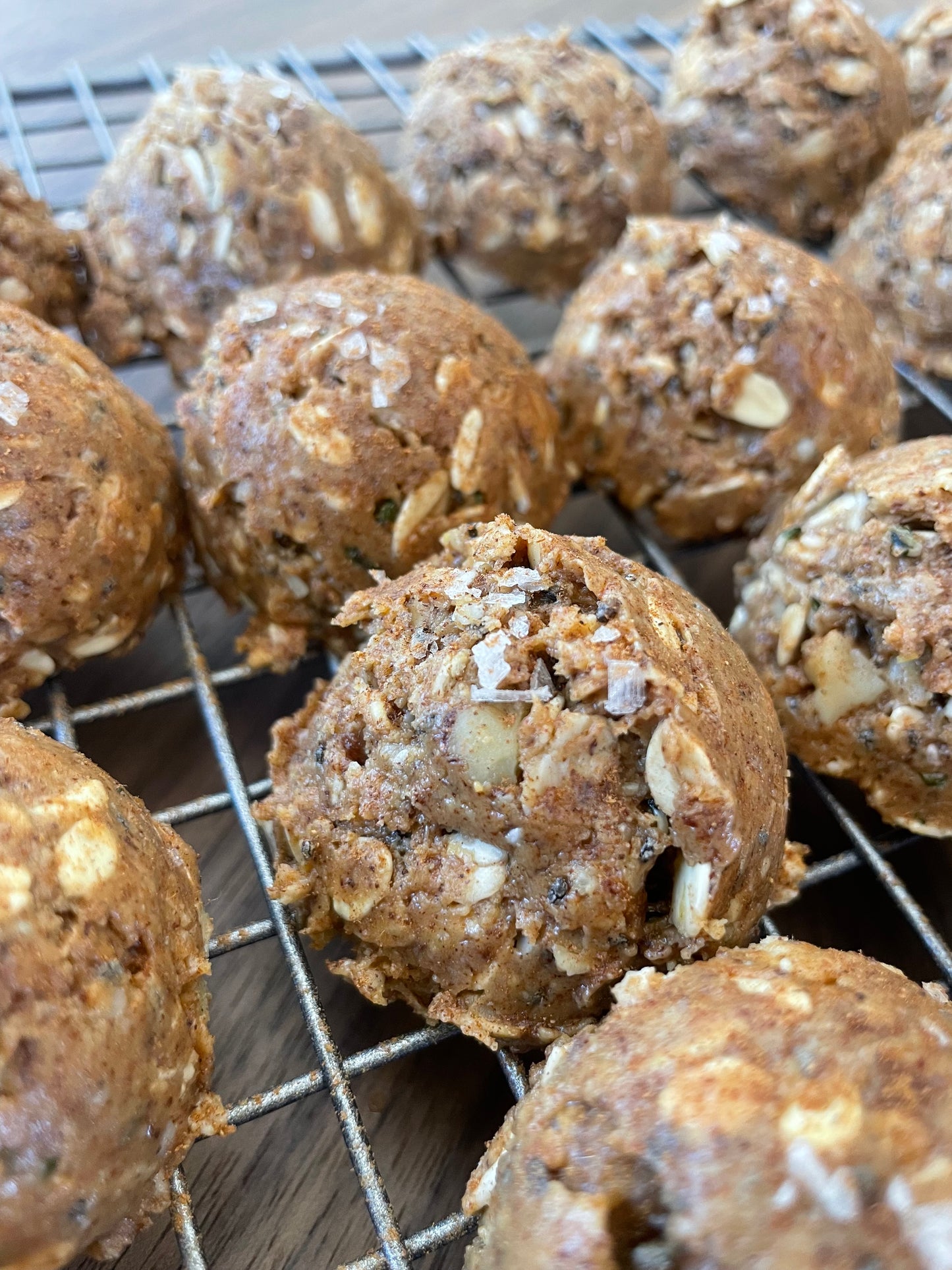 Wholesale Snickerdoodle Beauty + Brains Protein Bites